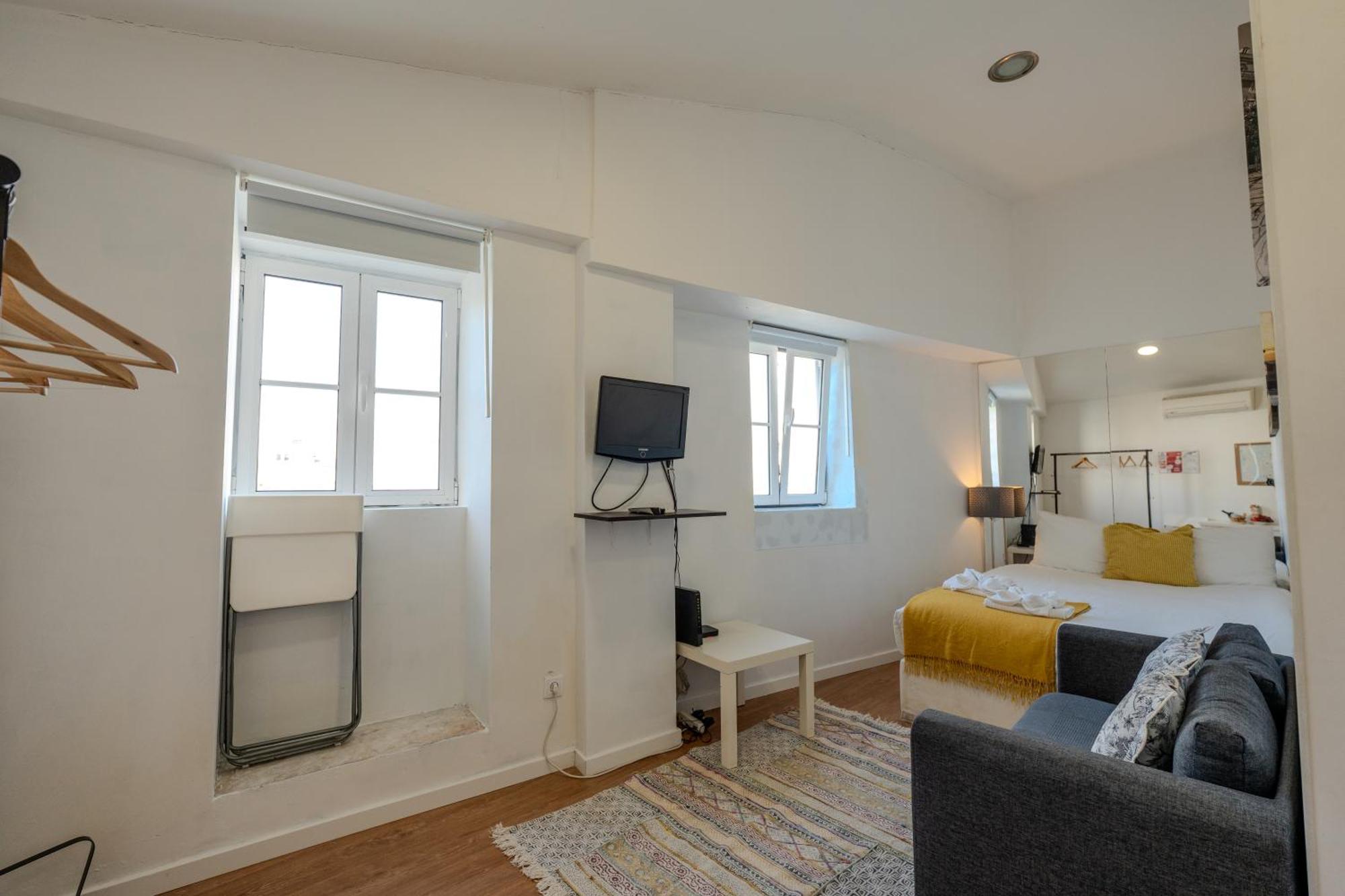 Studio Mouraria, Lisbon Center, Tram & Metro Luaran gambar